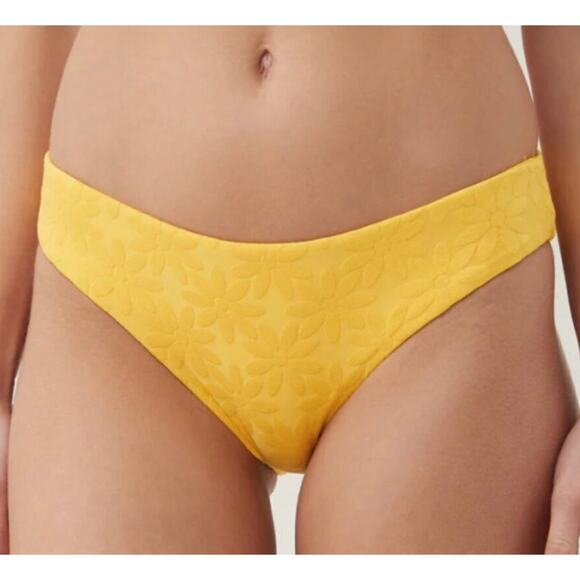 Trina Turk Daisy Yellow Textured Hipster Bikini Top 4 NWT - Picture 1 of 3